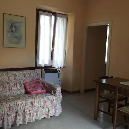 Il Cortiletto Apartment *